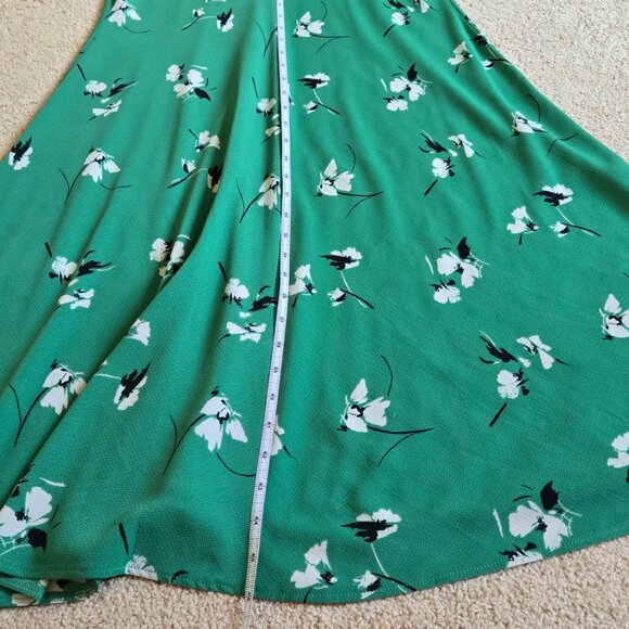 Pretty Green Midi-Dress, Retro 40's styling, Size 18 (fits a size 16) - Picture 7 of 14